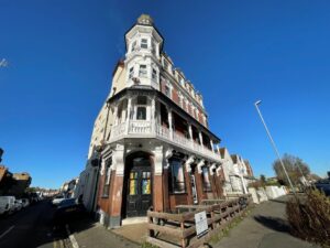 Recently refurbished two bedroom flat