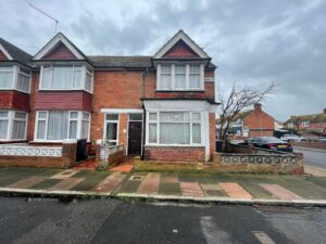 Modern studio in Redoubt