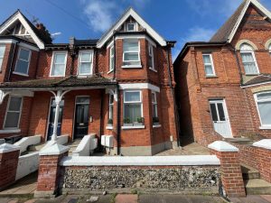 Ground floor Garden Flat