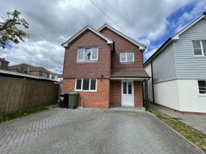 Three bedroom detached house